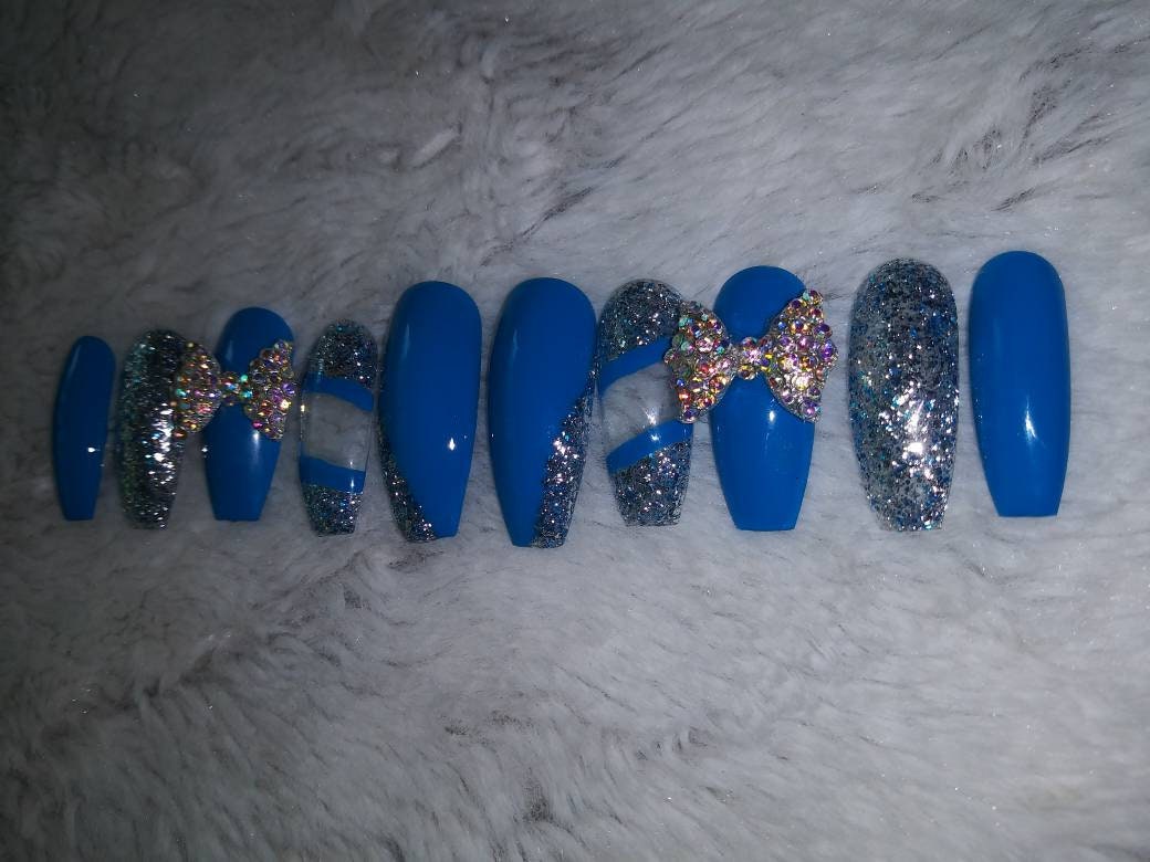 Winnew 24 Pcs Blue Bling Shining Glitter Big Diamond Rhinestone Decor Nail Tips Blue Fake Nails