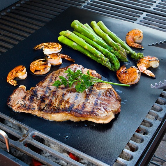 Mesh Grill Mat BBQ Grill Cover 36x42cm - Nonstick Heat Resistant BBQ Mat For Grilling