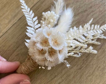 White Dried Flower Boutonnière/Buttonhole