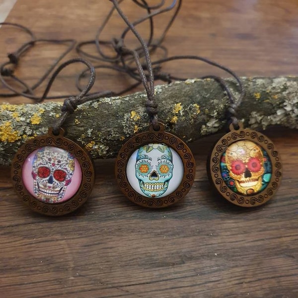 Collier en bois crâne mexicain-Collier dia de Los muertos / Bijou jour des morts- Pendentif Santa Muerte-Catrina-Bijou halloween