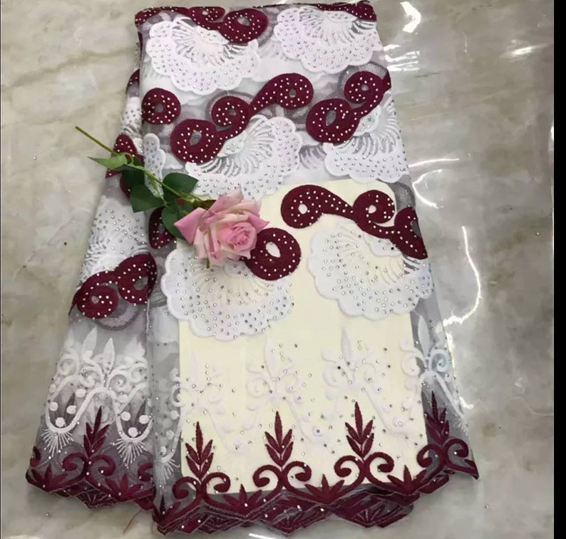 2019 New Designs African Lace Fabric With Big stone African Lace Embroidery Guipure Lace Trim High Quality for Nigerian Dress FREE DELIVERY