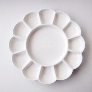 White Porcelain Painter's Palette with Gold Rim – Pottery by Eleni