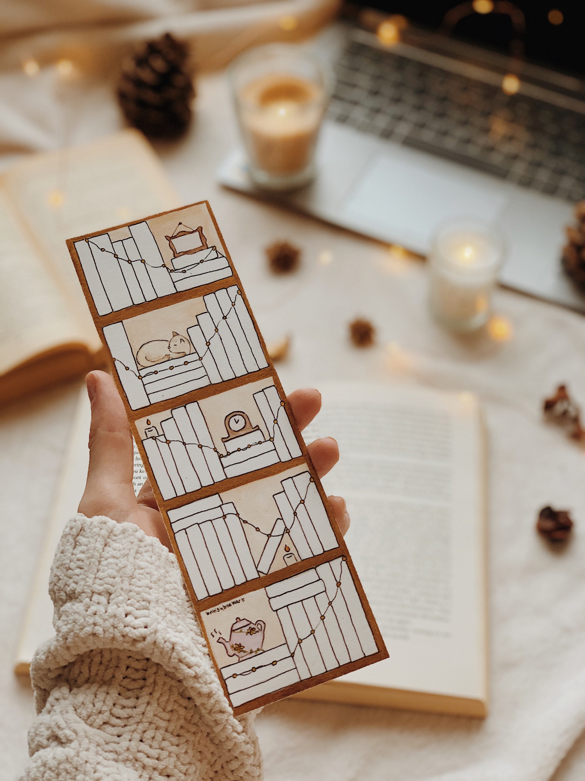 2.5 X 7 Inch Christmas Book Tracker Bookmark 50PCS Paper Bookmarks Double-Sid