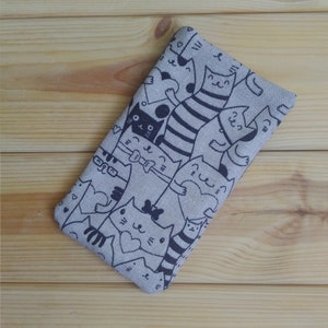 iPhone Xs / Xs Max / Xr / 12 / 8 / X / 7 / 7 Plus /Se/ 6/ 6 Plus / 5 Funda Móvil Tela Gatos y Vaquero Botón bild 3