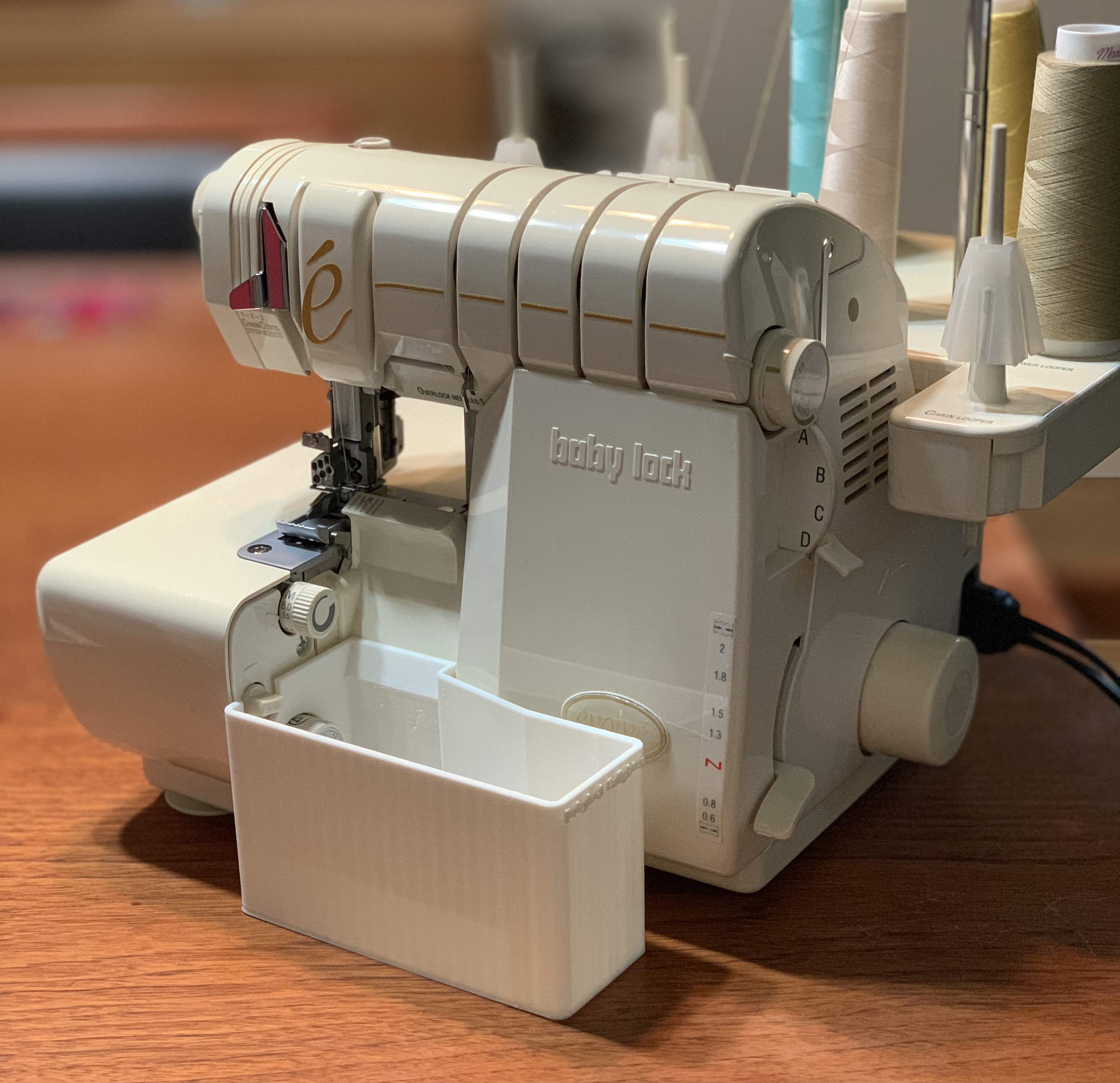 Baby Lock - EVOLUTION - Overlocker/Coverstitch Machine