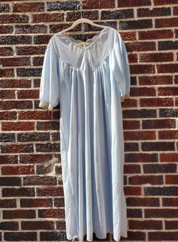 Women's vintage M 60s Aristocraft sheer blue nylo… - image 4