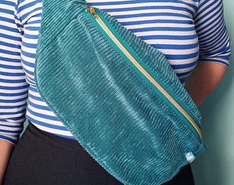 Cross Body Bag Cord / Fanny Pack Women / Festival Bag / Shoulder Bag Women / Cord Belly Bag / Bag Emerald Green / Cord Bag / Bum Bag