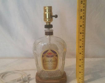 Crown liquor bottle lamp