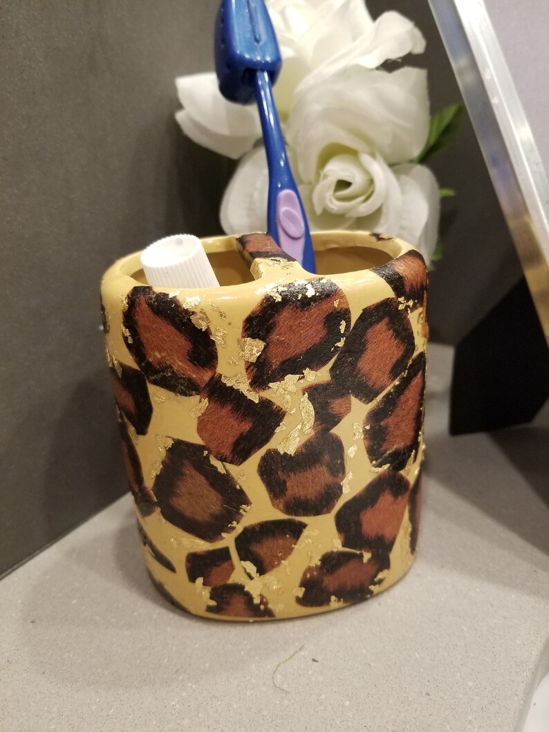 Safari Animals Love Gold Flake Toothbrush Holder
