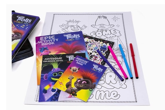 Activity Set per bambini Album da colorare + 24 pastelli + stickers animali  + cancelleria
