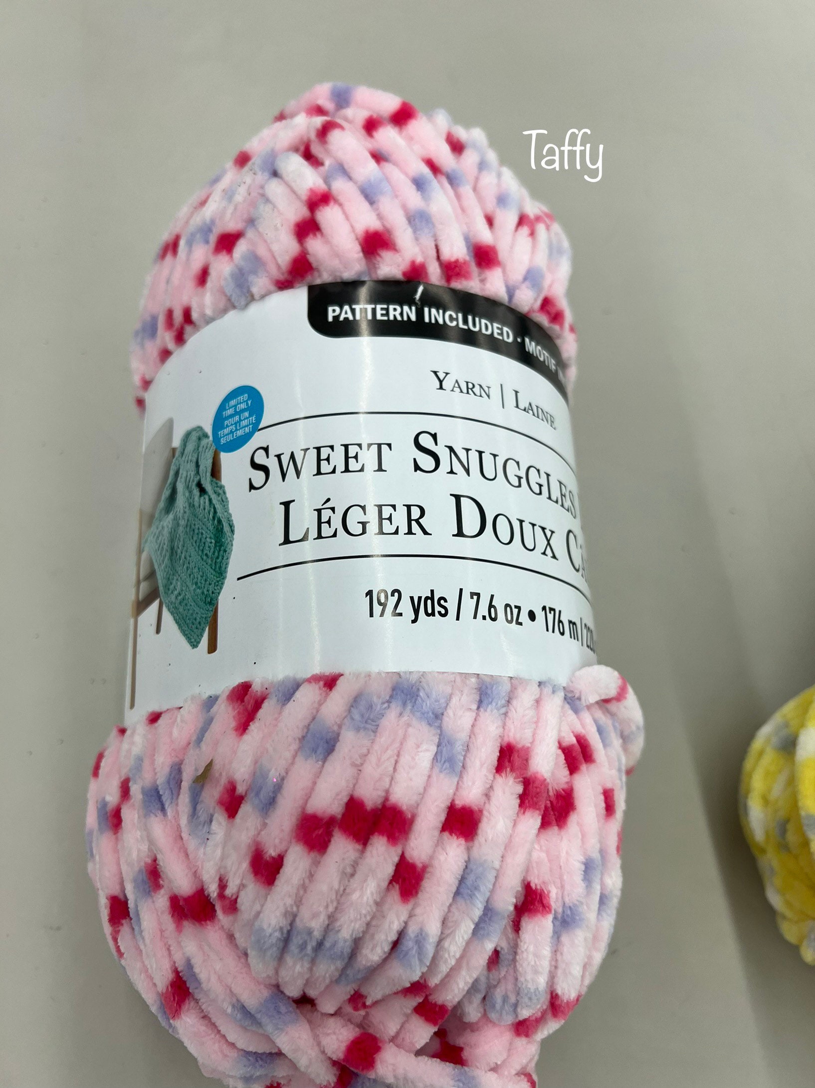 Hilo múltiple Sweet Snuggles Lite™ de Loops & Threads® -  México