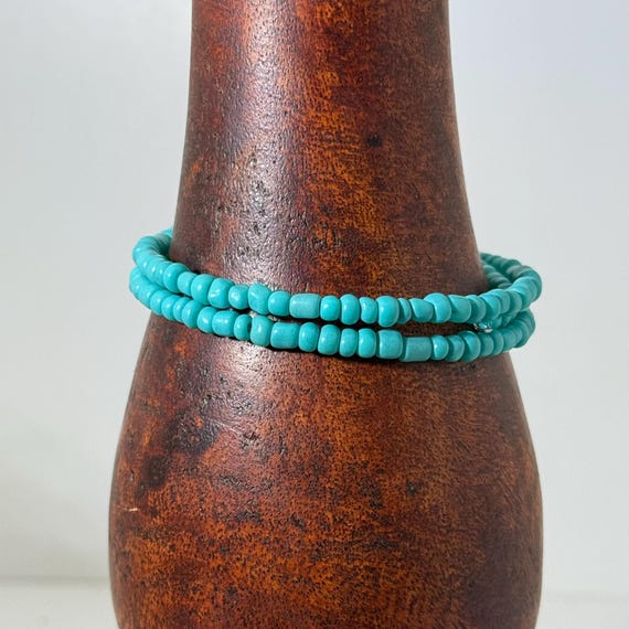 Memory wire wrap bracelet with blue 4mm beads