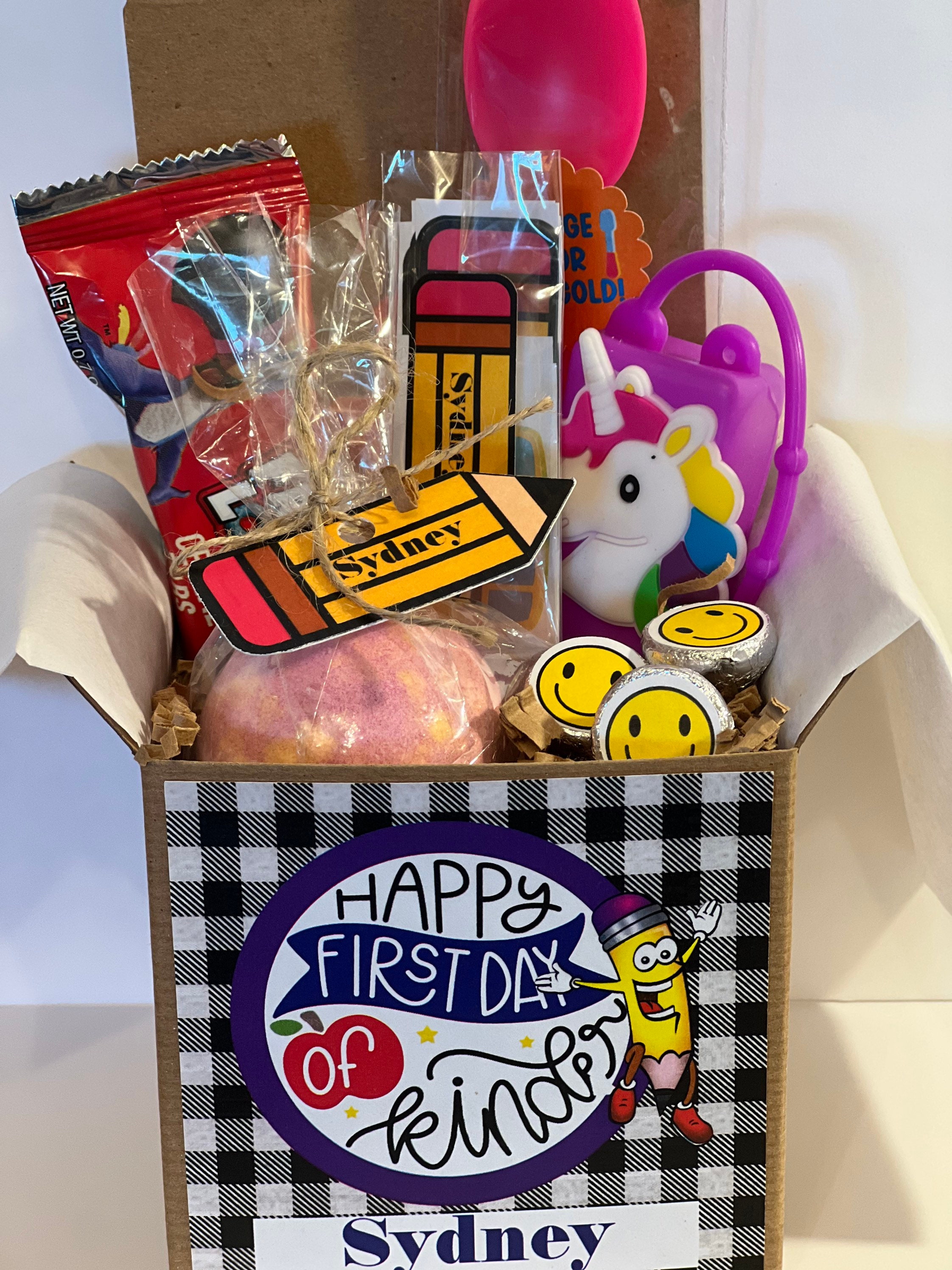 For Girl Editable First Day Of Kindergarten Sign Printable Last