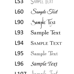 Puede incluir: Una lista de n&uacute;meros y texto, incluyendo "L33 Sample Text", "L53 SAMPLE TEXT", "L60 Sample Text", "L90 Sample Text", "L93 Sample Text", "L94 SAMPLE TEXT", "L95 Sample Text", "L96 Sample Text", "L107 Sample Text", y "L164 Sample Text".