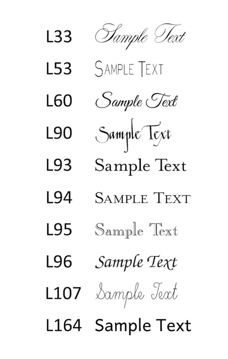 Puede incluir: Una lista de n&uacute;meros y texto, incluyendo "L33 Sample Text", "L53 SAMPLE TEXT", "L60 Sample Text", "L90 Sample Text", "L93 Sample Text", "L94 SAMPLE TEXT", "L95 Sample Text", "L96 Sample Text", "L107 Sample Text", y "L164 Sample Text".