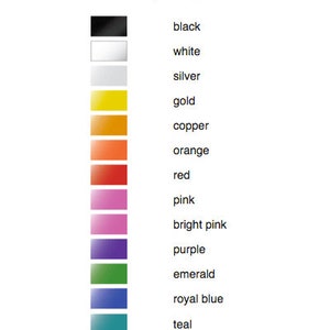 Puede incluir: Un gr&aacute;fico que muestra los colores de estampado en caliente, incluyendo negro, blanco, plata, oro, cobre, naranja, rojo, rosa, rosa brillante, morado, esmeralda, azul real, azul verdoso y verde menta.