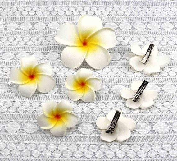 5/6/9cm White Hawaiian Frangipani Foam Plumeria Beach Jungle Party Hair Clip Travel Hairpin Shooting Props Decor 10/20/50/100PCS Barrettes