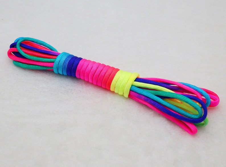 Colorful Rainbow Cord Tie Dye Style Type III 7 Strand 550 Paracord Bold /& Pastel Available in two shades