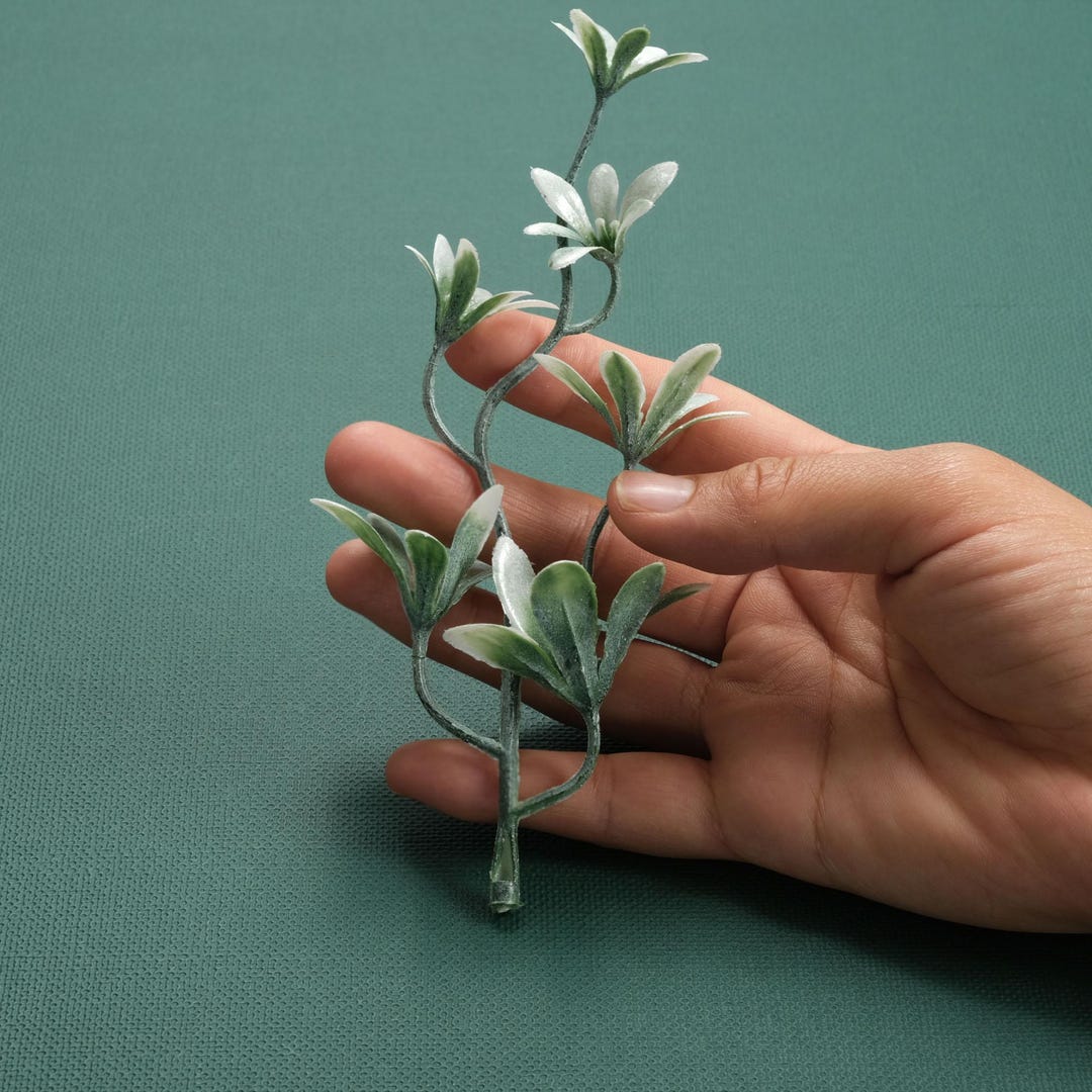 8pc Bulk Artificial Greenery Bundle,fake Dusty Frosty Palnt Plastic ...