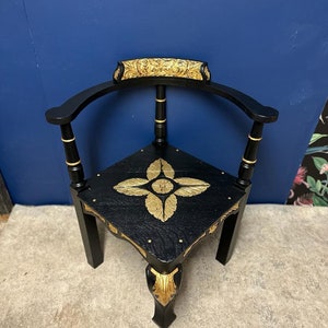Corner chair