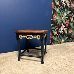 Mesa lateral, mesa de canto