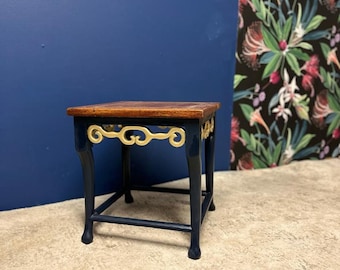 Side table, corner table