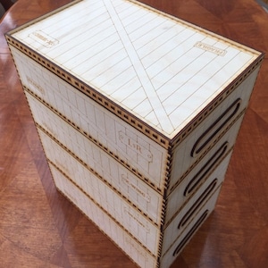 Juegos de cartas, bandejas apilables para cajas de cartas: varios tamaños con placas de identificación personalizables.