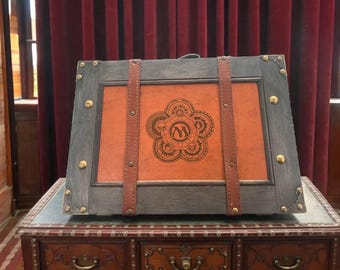 Customisable Vintage style card storage box with customisable engraving - medium