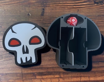 Skull themed deck box compatible with card games like magic the gathering etc