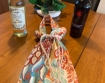 Southwestern Desert Pattern Drawstring Wine Tote with Carry Handles