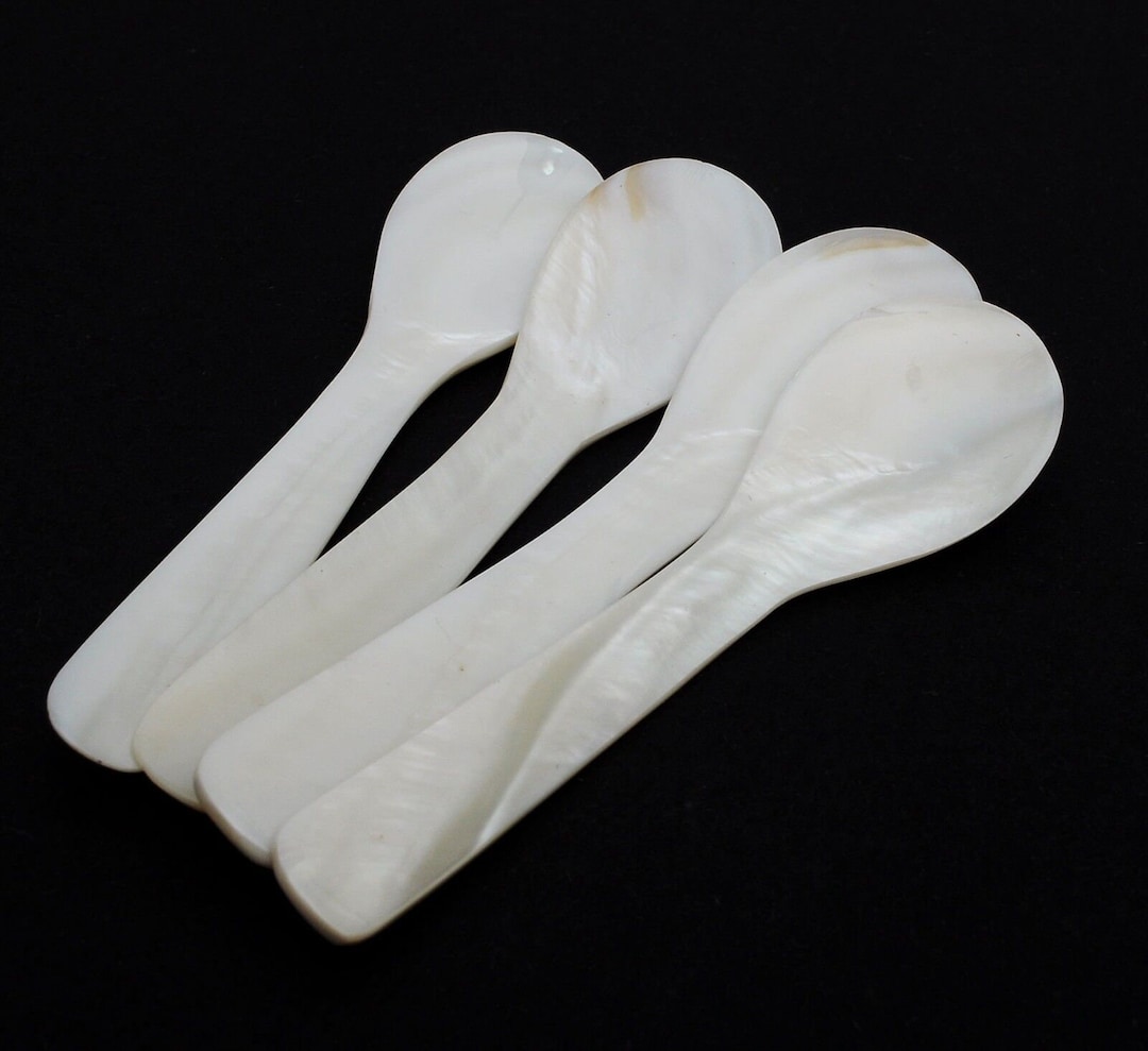 4 Small Mother of Pearl Spoons MOP Caviar Egg Shell Serving Oysters Silverware Table - Etsy