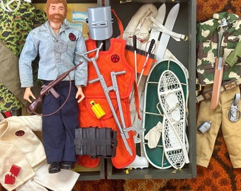 Vintage 70s G.I. Joe Sea Adventurer Action Figure Doll in Vintage 70s G.I. Joe Sea Adventurer Action Figure Doll in