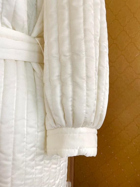 Vintage 50s I. Magnin Ivory Satin Pillow Quilted … - image 8