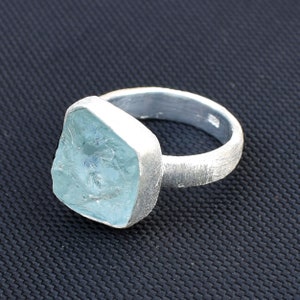 Brush Finish, Matte finish Silver Aquamarine Ring, Natural Raw Aquamarine Ring, Birthstone Aquamarine Ring, Birth stone Aquamarine Ring-U177
