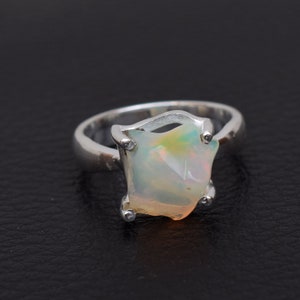 Raw Opal Ring, Natural Opal Ring, Ethiopian opal Ring, 925 Sterling Silver Opal Ring, Solid Silver Ring, Prong Ring, Opal Crystal Rings-U233