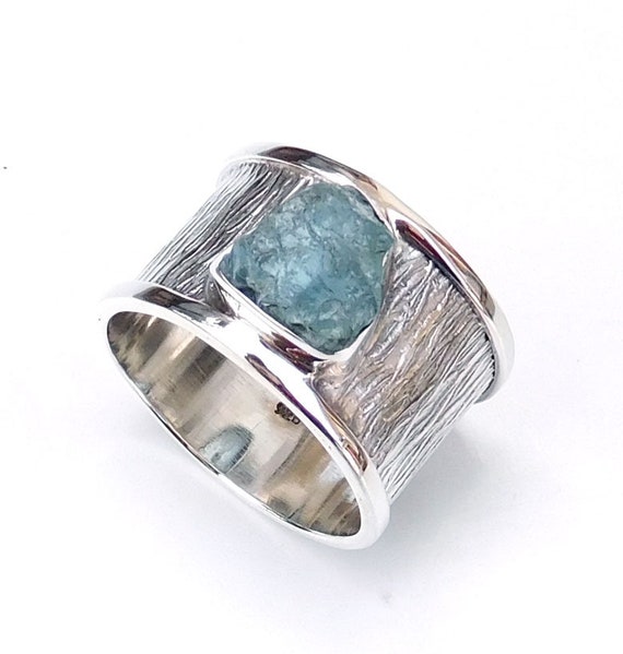 Wonderful Round Shape Natural Turquoise Gemstone 925 Sterling Silver Spinner Ring Texture Handcrafted Ring Wide Band