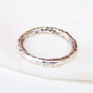 925 Sterling Silver Band, Band Ring, Hammered Band Ring, Fine Silver Band, Handmade silver Band, Gift Band, Weeding Bands-S01