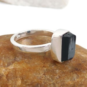 Raw Black Tourmaline Ring, Raw Black Tourmaline Crystal Ring, 925 Sterling Silver Black Tourmaline Ring, Black Stone Ring-U398
