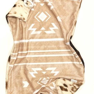 Neutral western Aztec car seat blanket, western baby blanket, faux fur lovey, security blanket, baby girl lovey, baby boy lovey