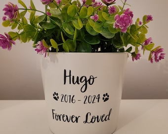 Personalised Earthenware Dog Cat Pet Memorial Plant Pot 12cm
