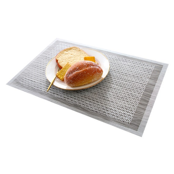 Clear Placemat Set of 4 - Washable Dining or Kitchen Table Mat - Plastic - Heat Resistant