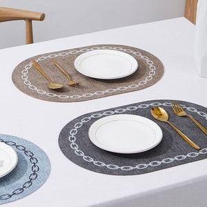 Sot of 6 Faux Leather Round Placemats and Coasters, Disko Table Mats and  Drink Spills Coasters, Easy to Clean, Double Stitched for Kitchen Dining