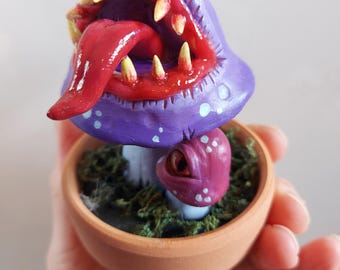 Toadstool plant sculpture