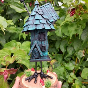 baba yaga hut sculpture