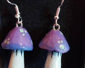 toadstool / mushroom earrings