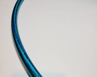 Bärblå regnbågsfärgad tejpad hula hoop