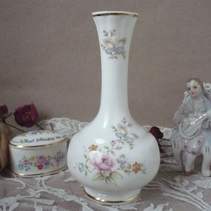 Vintage vase white