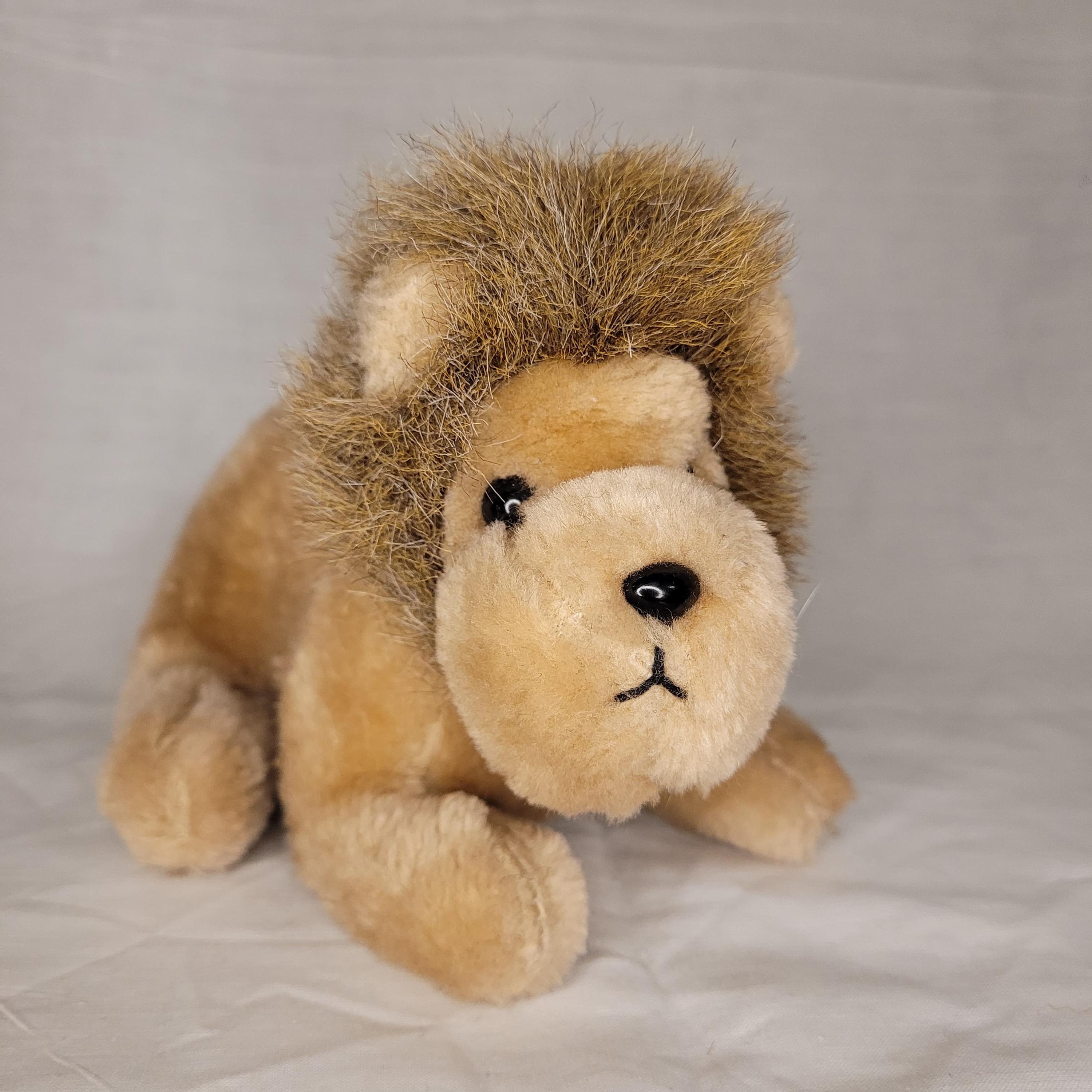 Vintage Stuffed Lion 1990s – Soft Plush Lion – Cuddly Toy as a