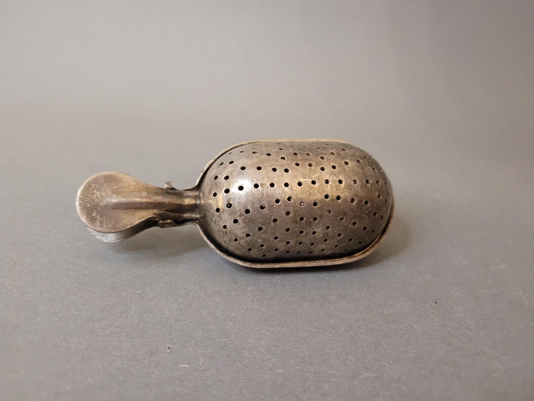 Antique Metal Tea Strainer With Handle – Vintage Loose Leaf Tea Infuser ...
