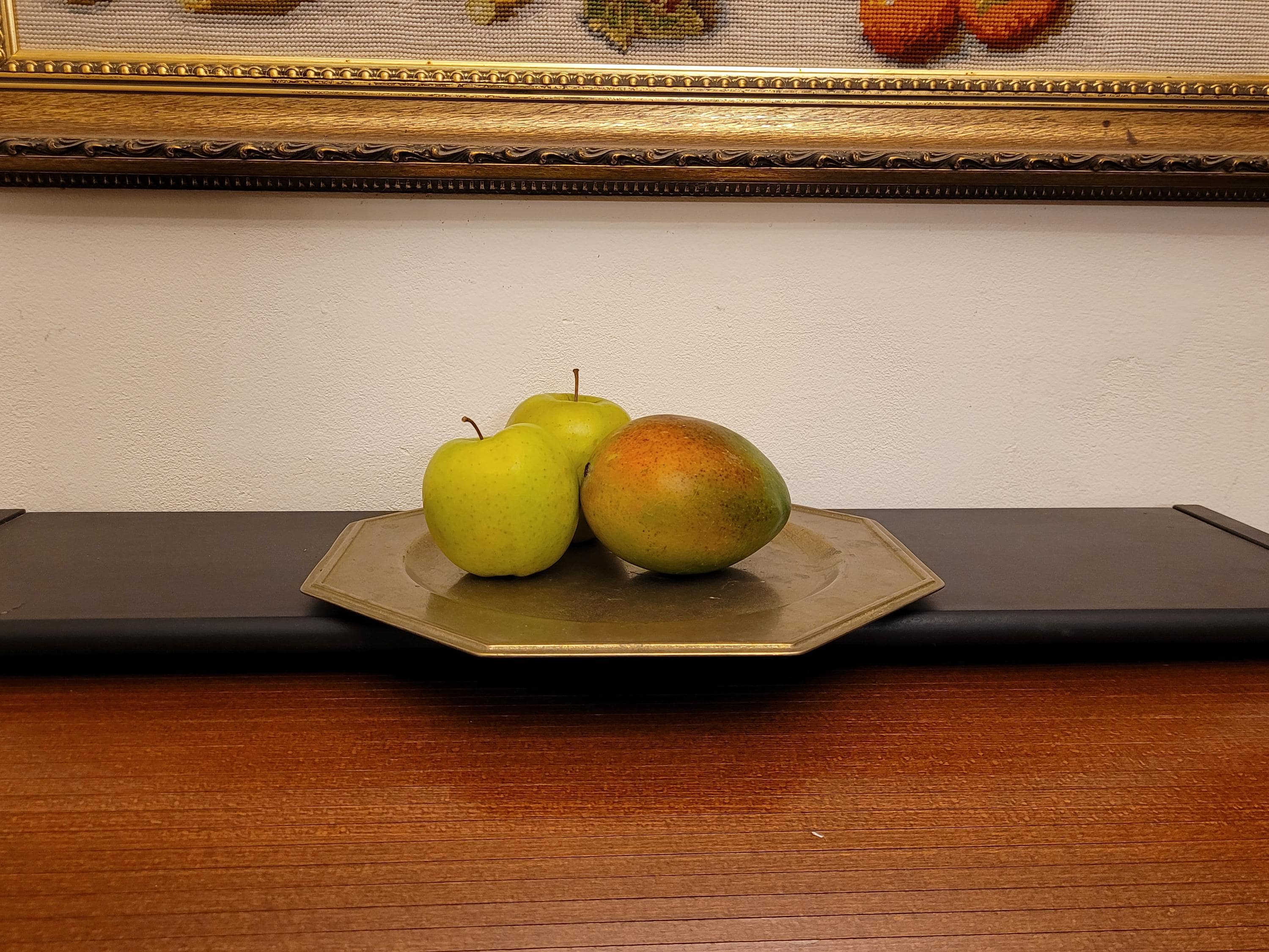 ヴィンテージ真鍮トレイ 32 cm / 大きな八角形の真鍮製サービング